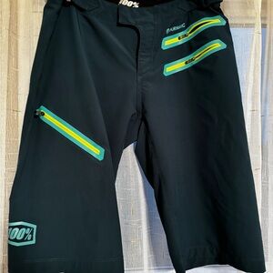 100% Airmatic Mountain Bike Riding Shorts Women’s Large Teal Stretch Mesh Vented